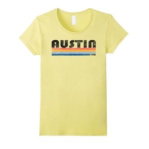NWOT Women’s vintage style Austin Tee